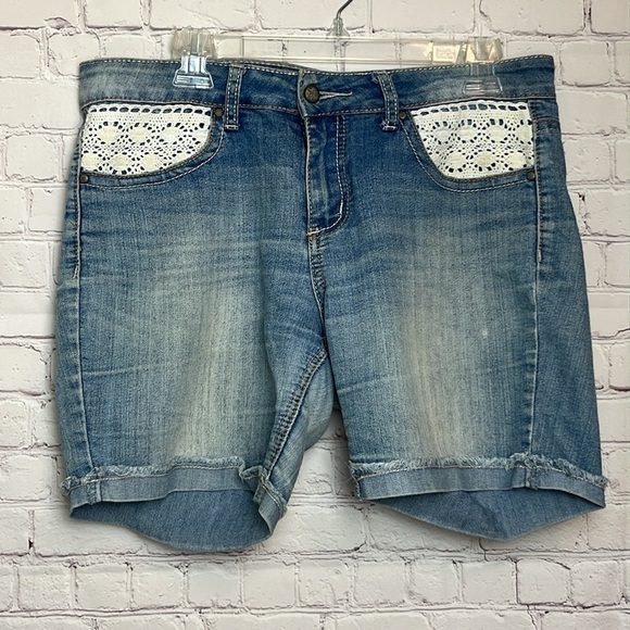TWO Pairs of Size 10 Denim Shorts - Picture 9 of 15